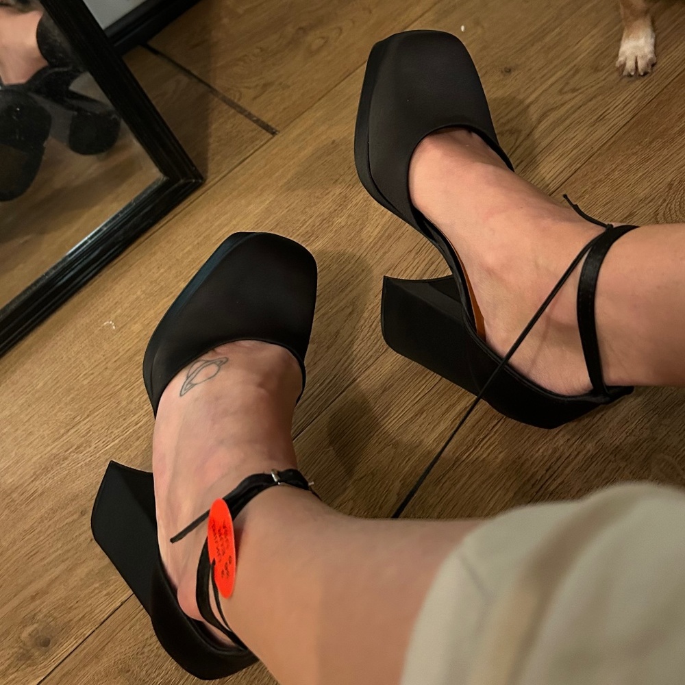Chunky black heels